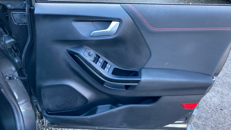 Ford Puma 1.0 EcoBoost Hybrid mHEV ST-Line 5dr Petrol Hatchback